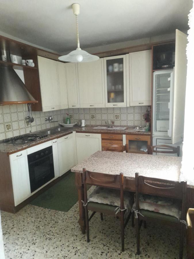 Nonna Anita Bed & Breakfast Castelveccana Exterior photo